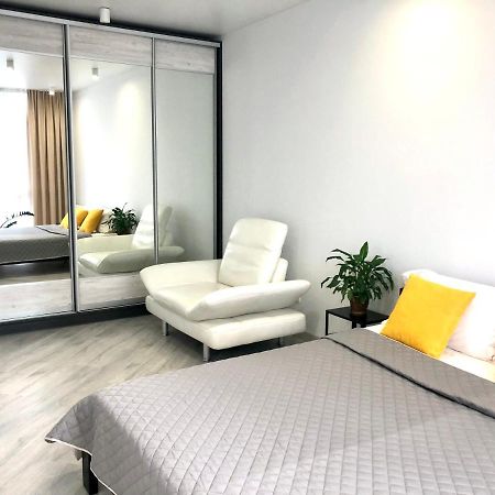 Osapart Ideal Apartment In The Complex Great Britain Lemberg Exterior foto
